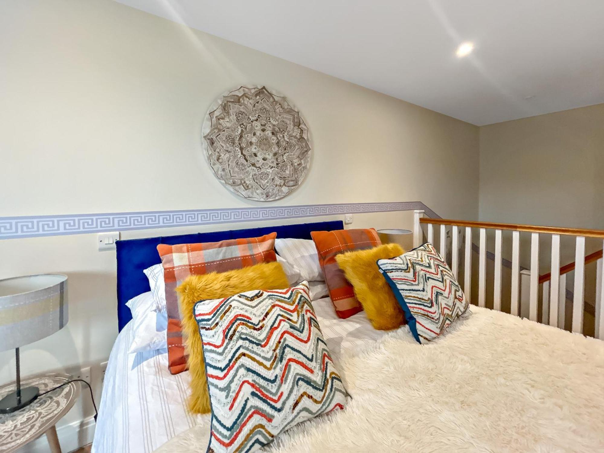Church Suite, Stow-On-The-Wold, Sleeps 4, Town Location エクステリア 写真
