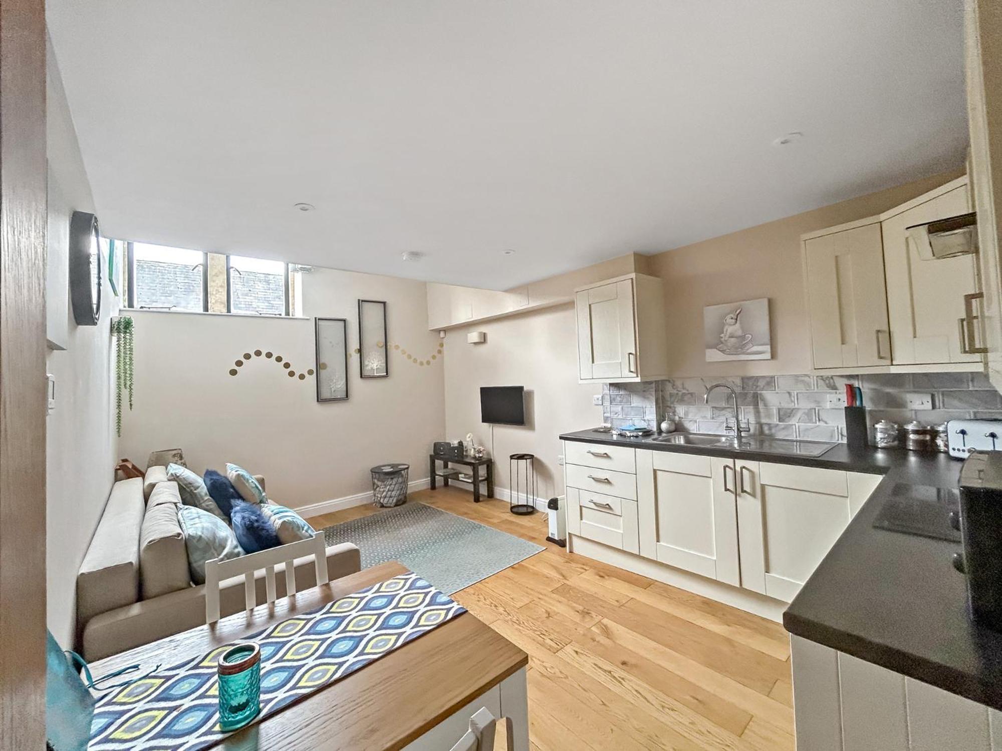 Church Suite, Stow-On-The-Wold, Sleeps 4, Town Location エクステリア 写真